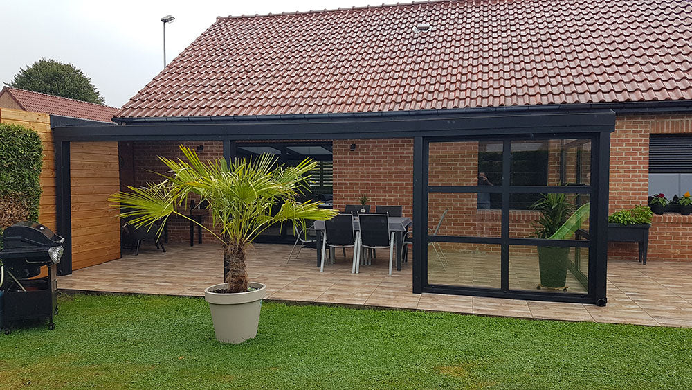 Etude de cas 9 - Pergola aluminium avec parois vitrées à Watrelos (Nord) — 42 m²